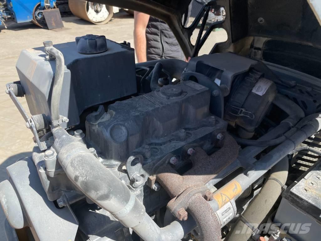 Hamm HD 12 VT Kombinovani valjci