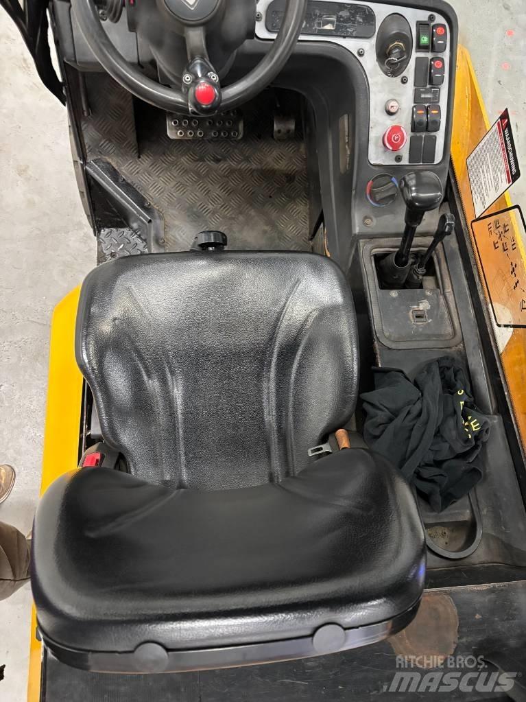 Hyster H7.00XL Dizelski viljuškari