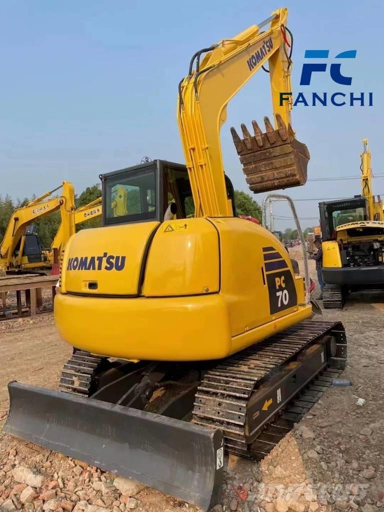 Komatsu PC 70 Midi bageri 7t – 12t