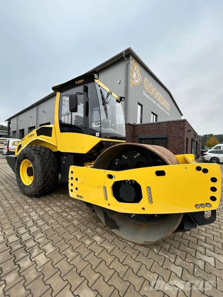 Bomag BW 211 D-5 Valjci sa jednim bubnjem