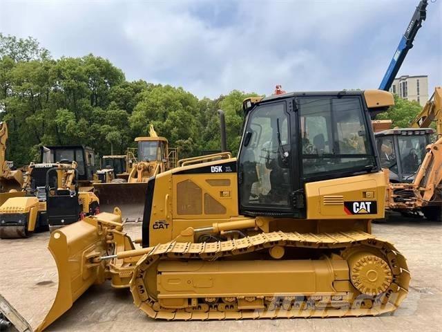 CAT D 5 K Buldožeri guseničari