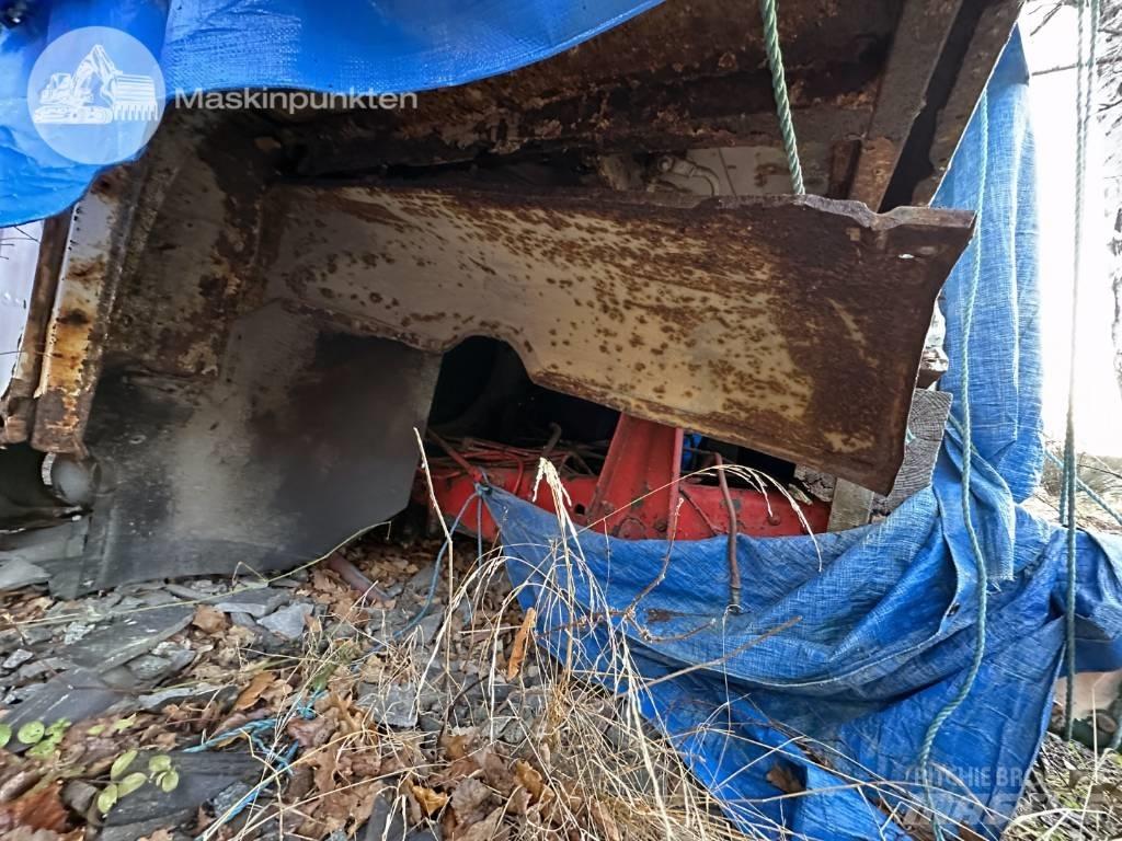 Scania T 141 Kamioni za prevoz šumarskih mašina