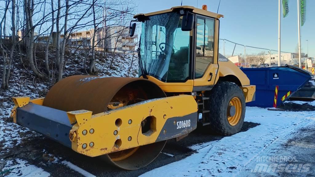 Volvo SD 160 B Gumeni valjci na točkovima