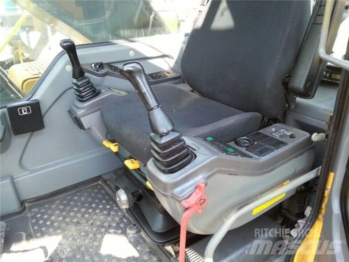 Volvo EC 240 B LC Bageri guseničari
