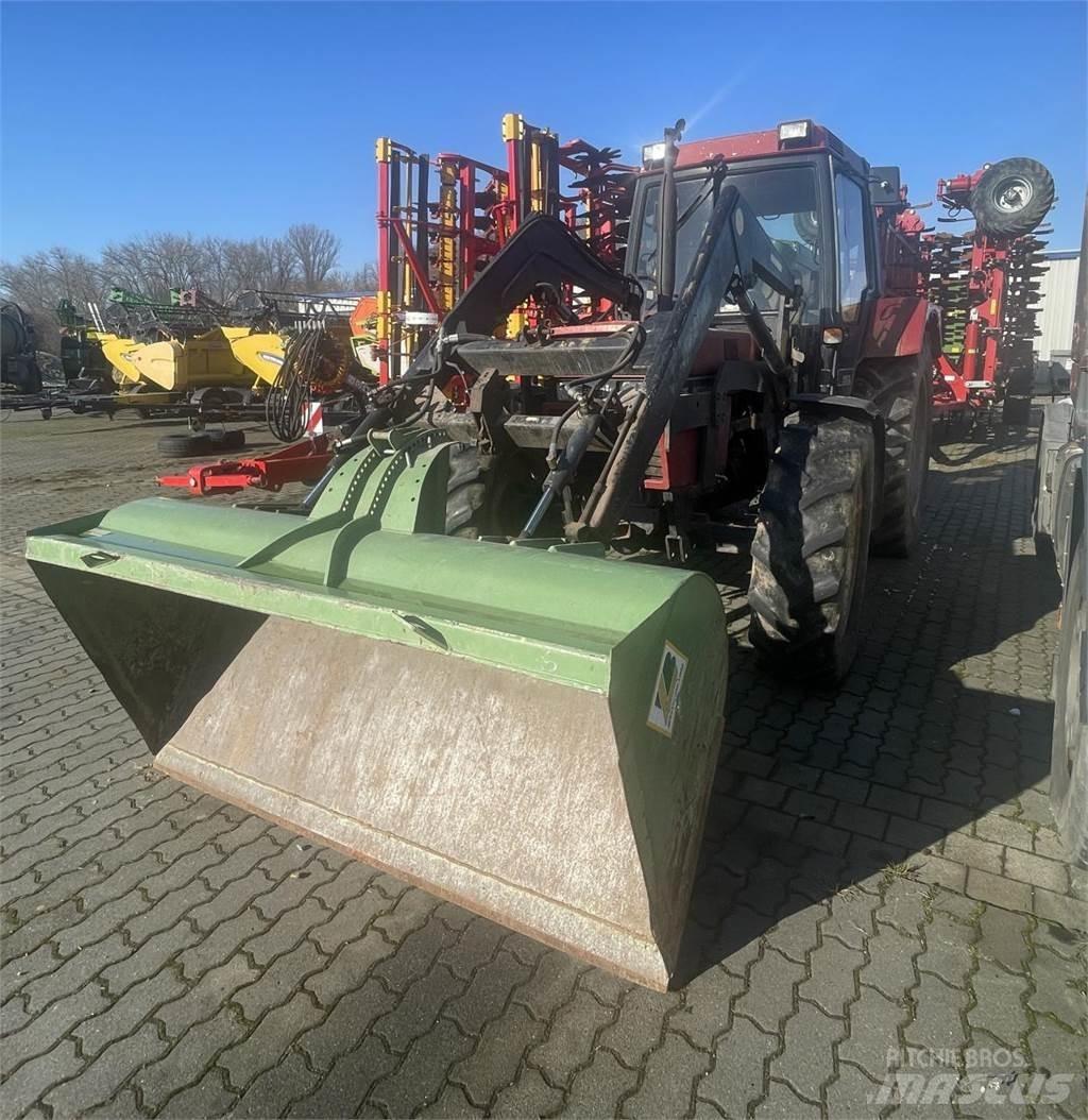 Case IH 856 XL Traktori
