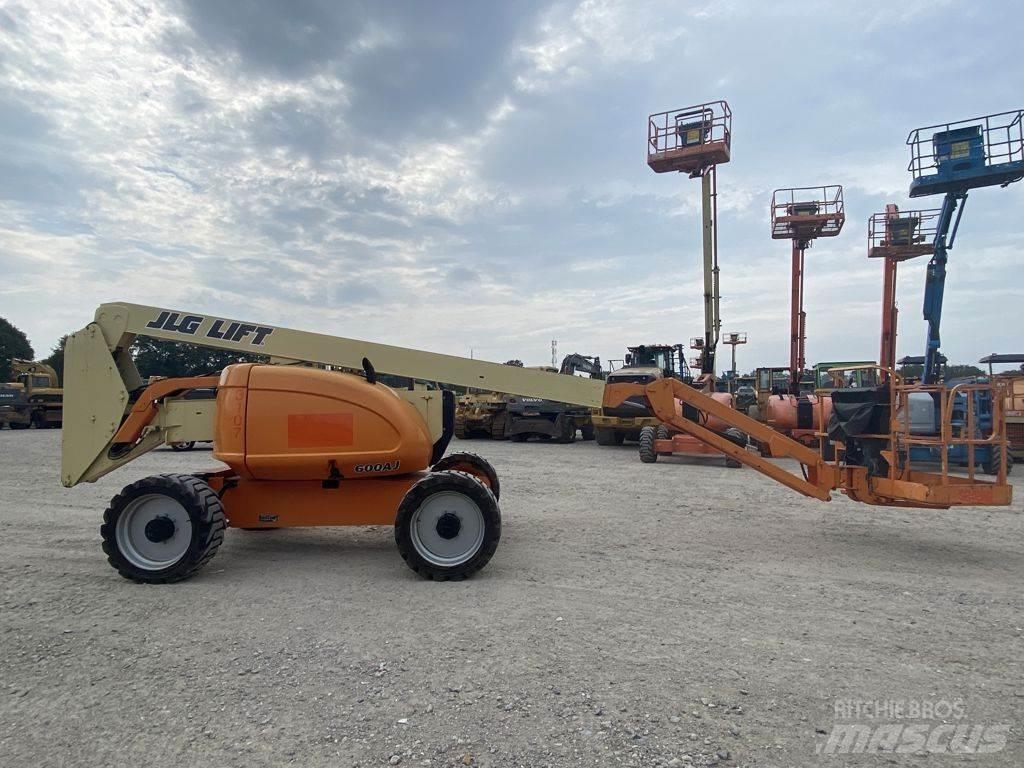 JLG 600AJ Zglobne podizne platforme