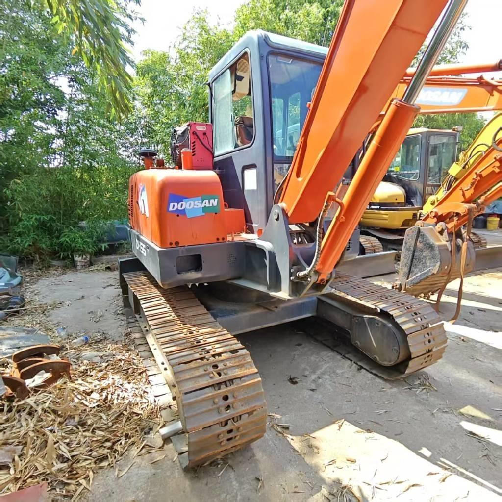 Doosan DH 55-V Mini bageri < 7t