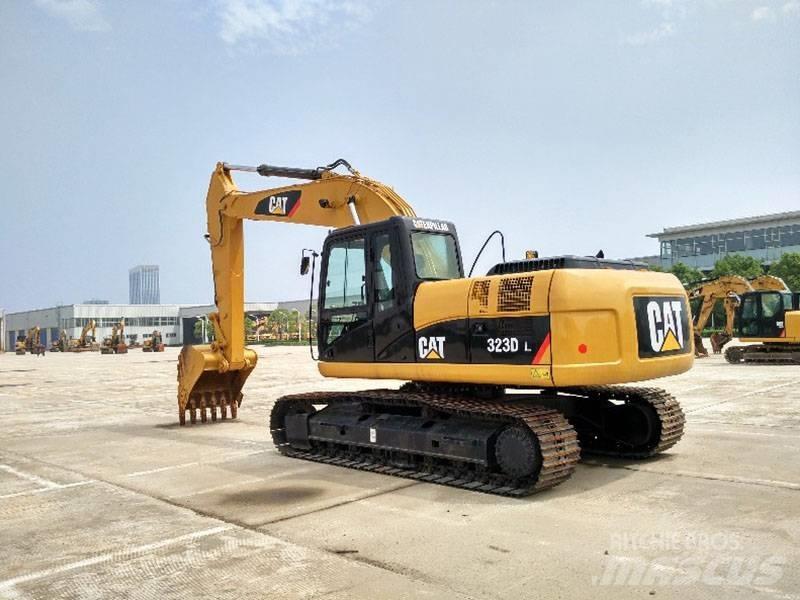 CAT 323 Bageri guseničari