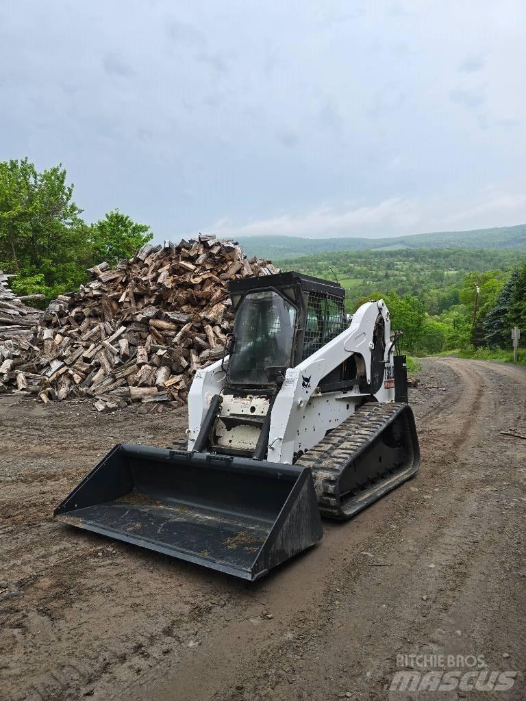 Bobcat T 320 Skid steer mini utovarivači