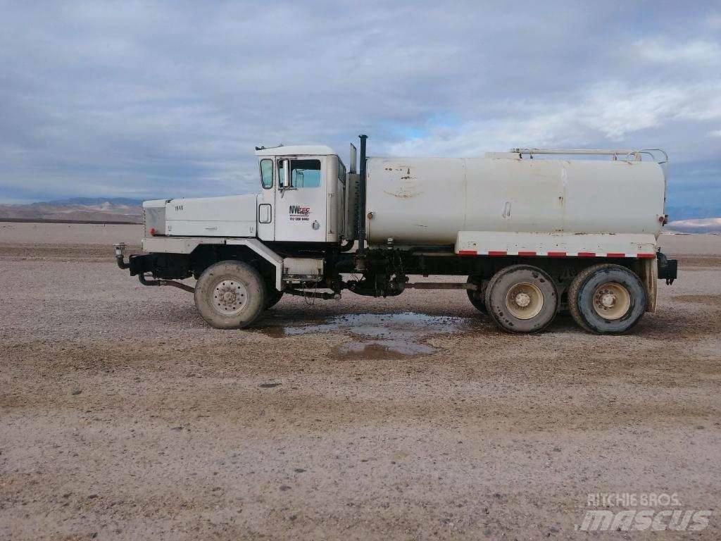 Oshkosh 6000 Kamioni za vodu
