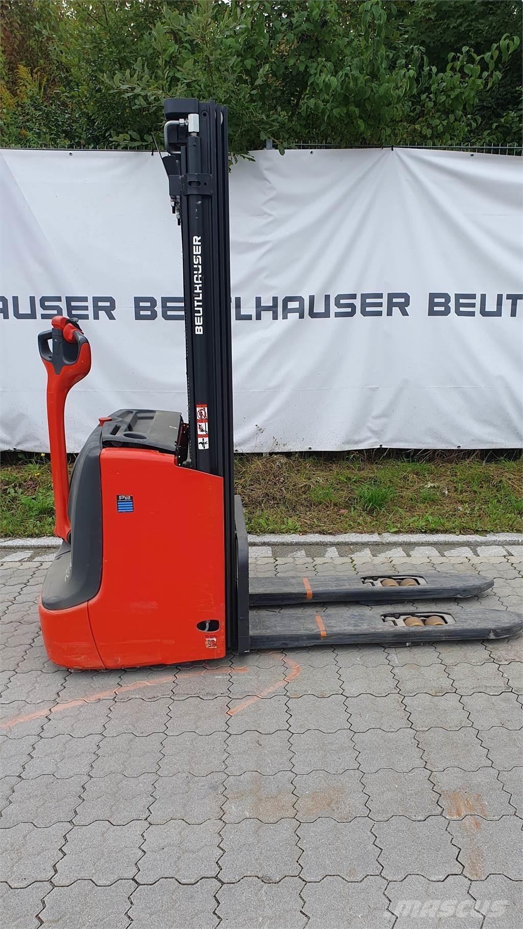 Linde L12i Ručni električni viljuškar