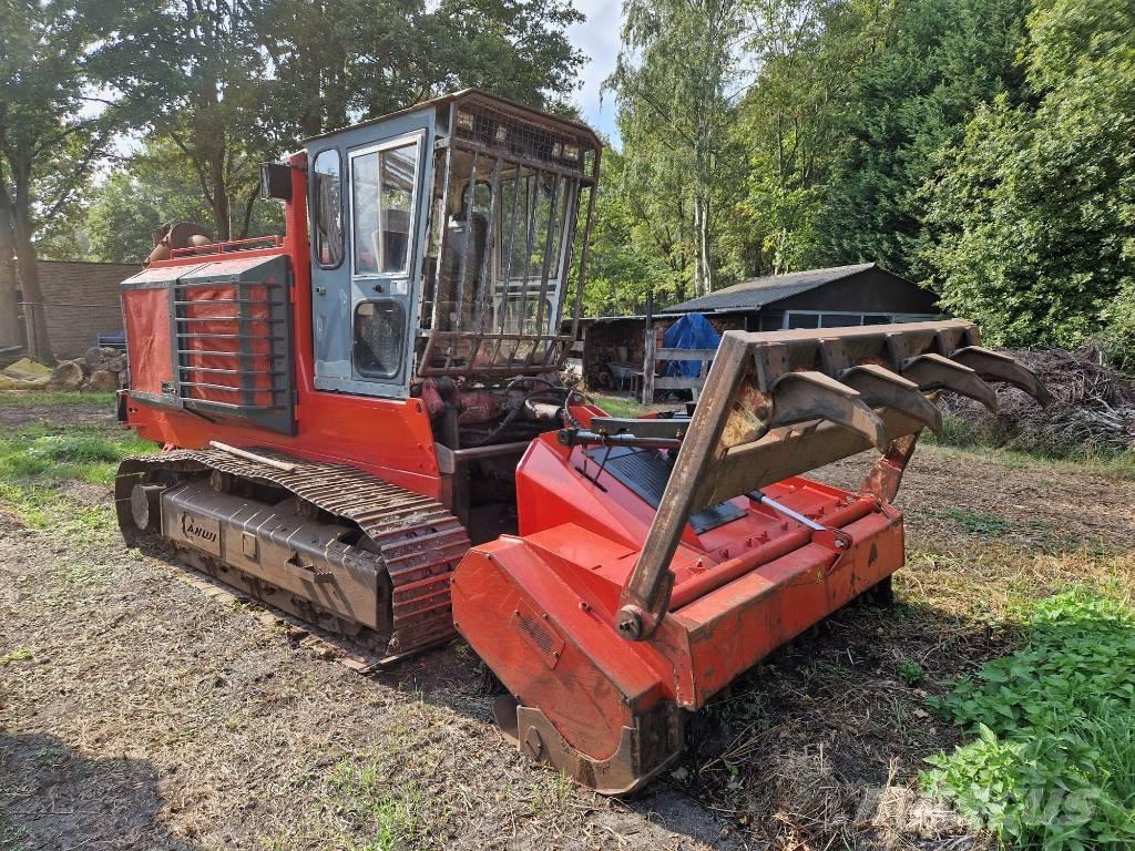 Ahwi RT350 Šumarski traktori