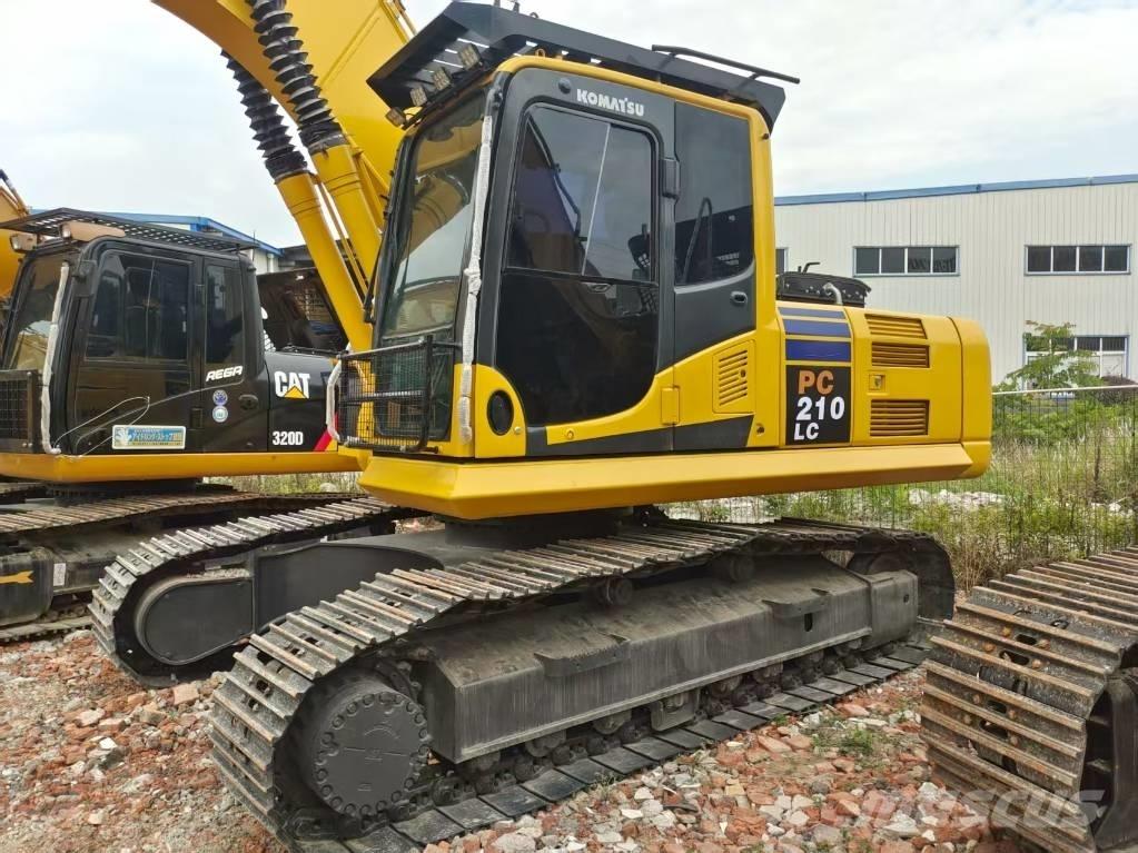 Komatsu PC 210 Bageri guseničari