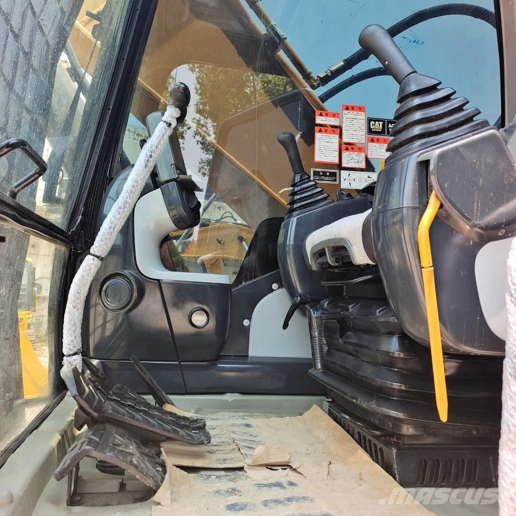 CAT 324 D Bageri guseničari