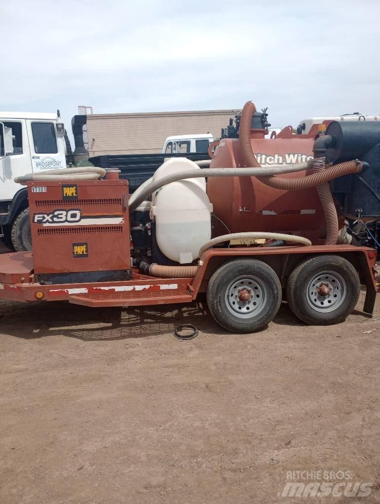 Ditch Witch FX30 Vac Rezervni delovi i oprema za bušenje