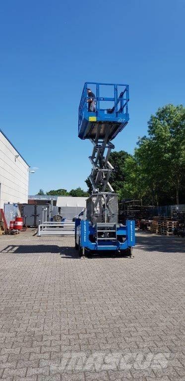 Genie GS3268RT Makazaste platforme