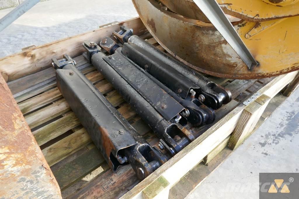 CAT 525D Grapple Ostale kargo komponente