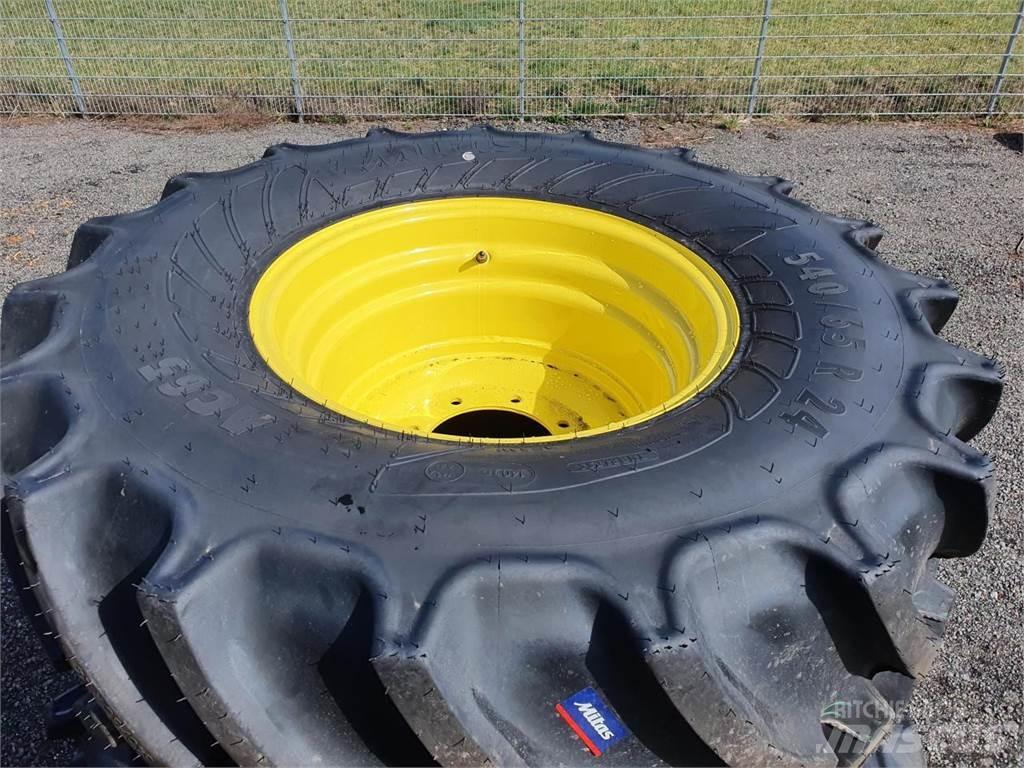 Mitas 540/65R24 x2 Gume, točkovi i felne