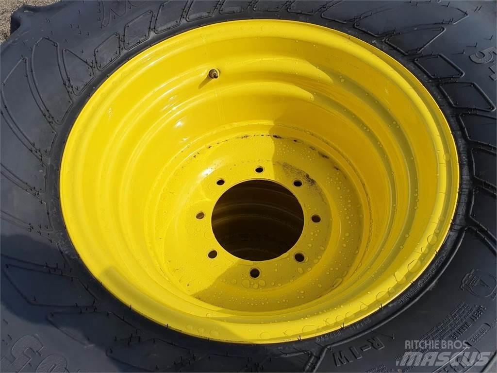 Mitas 540/65R24 x2 Gume, točkovi i felne