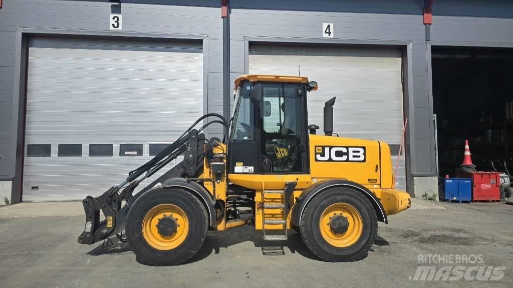 JCB 411 Utovarivači na točkove