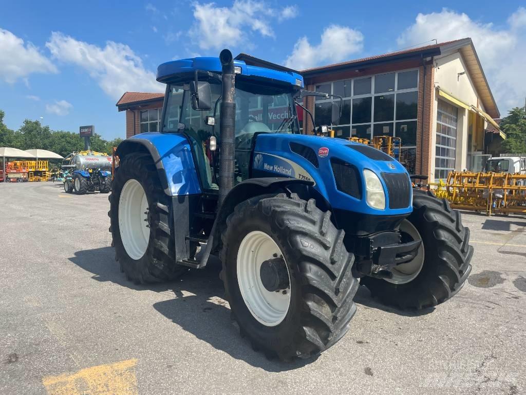 New Holland T 7550 Traktori