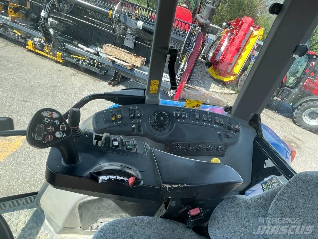 New Holland T 7550 Traktori