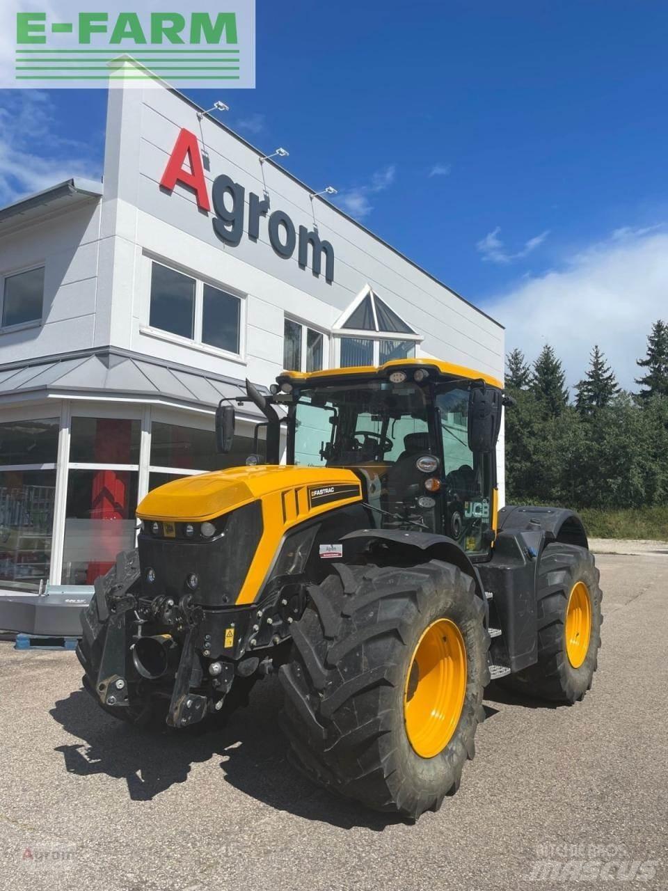 JCB fastrac 4220 Traktori