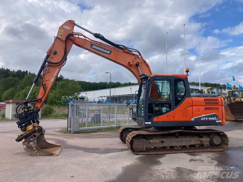 Doosan DX 140 LC-3 Bageri guseničari
