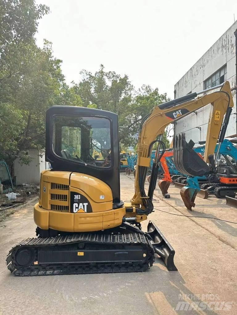 CAT 303 CR Mini bageri < 7t