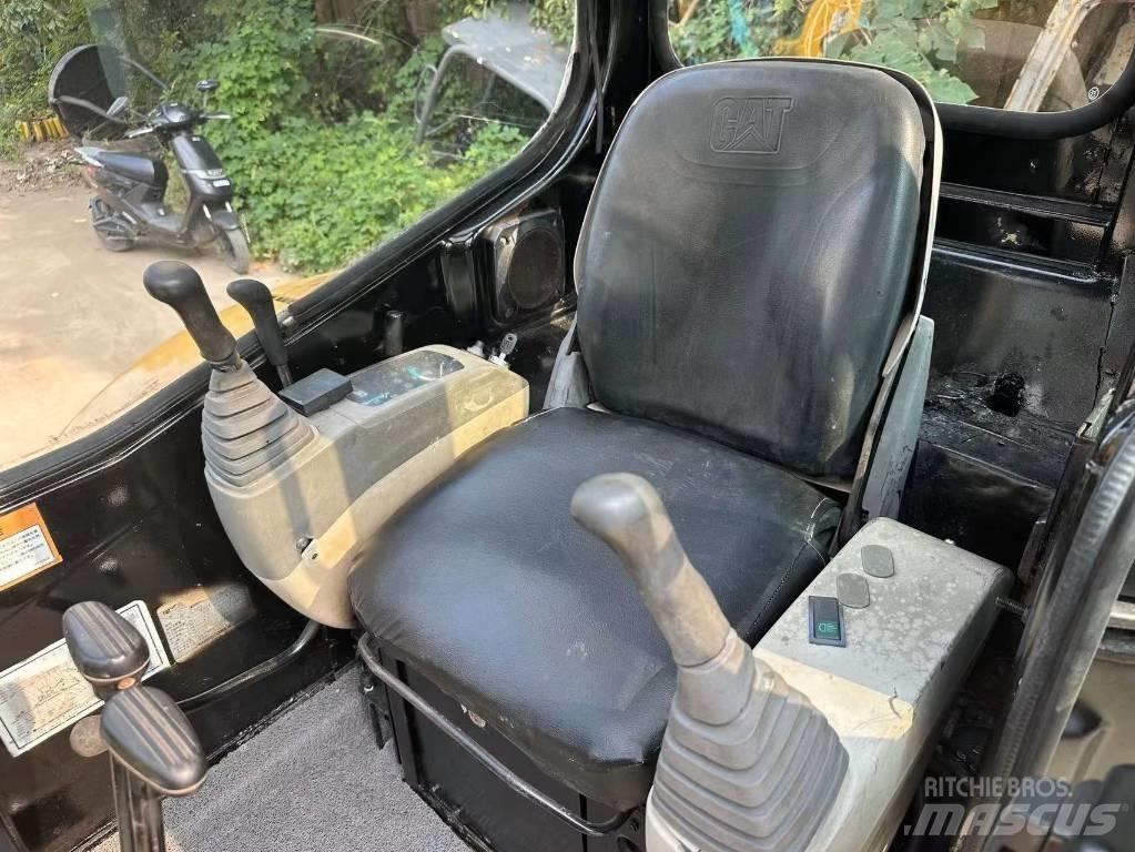 CAT 303 CR Mini bageri < 7t