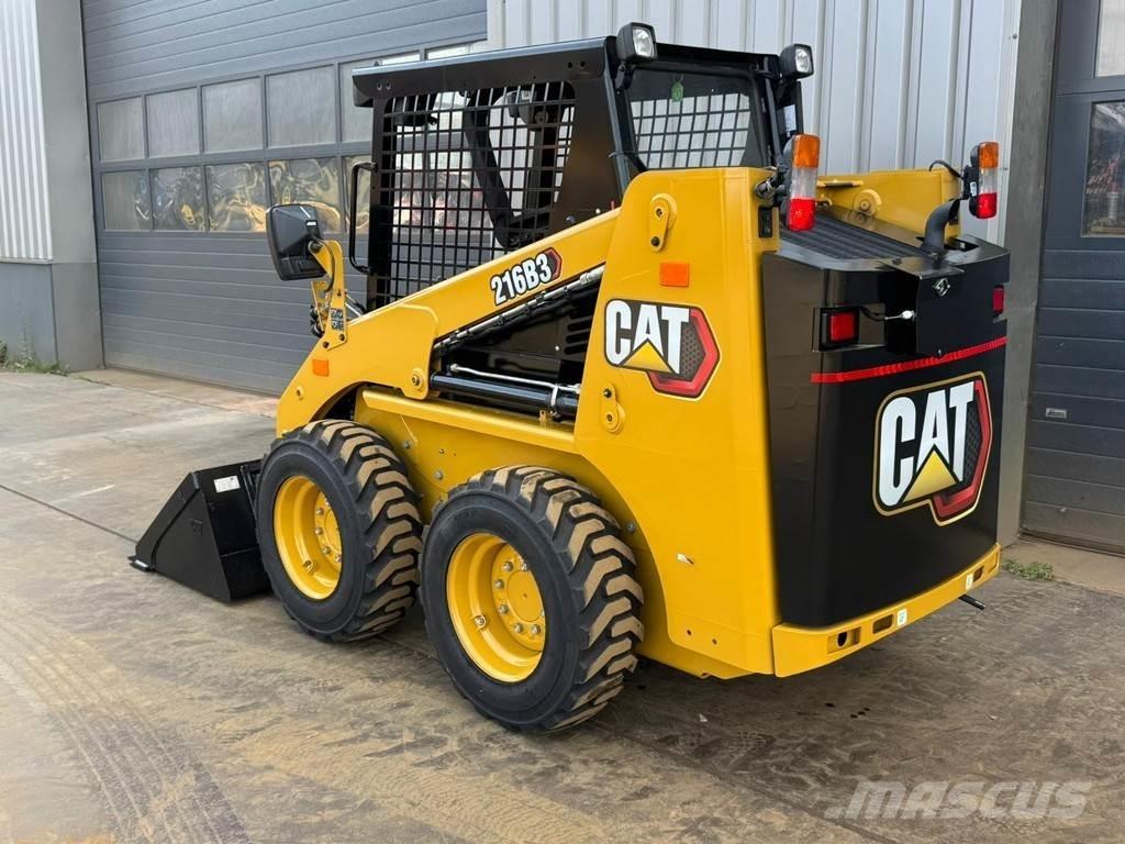 CAT 216B3 Utovarivači na točkove