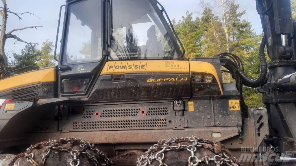 Ponsse BUFFALO AF 8W Forvarderi