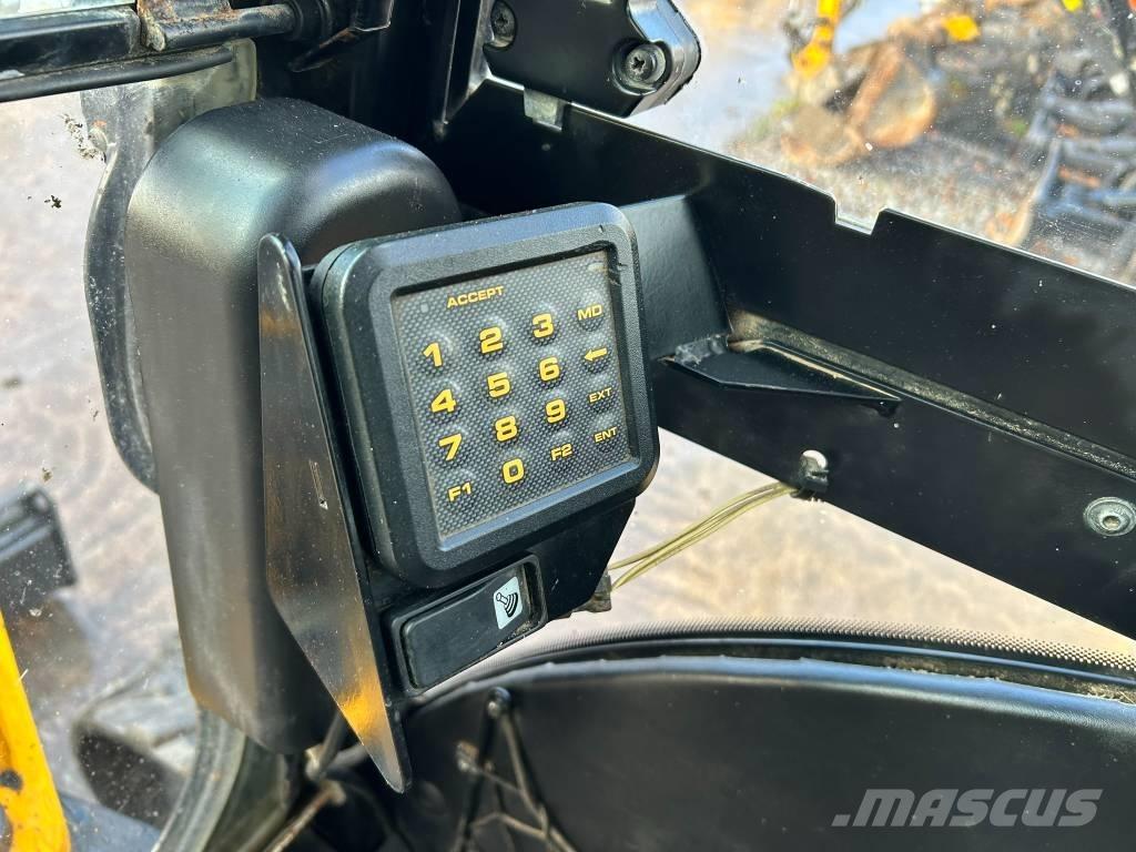 JCB 8026 CTS Mini bageri < 7t