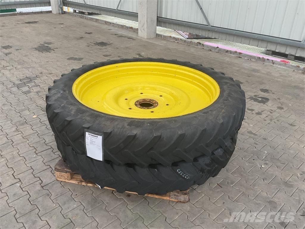 Alliance 12.4R52 Gume, točkovi i felne
