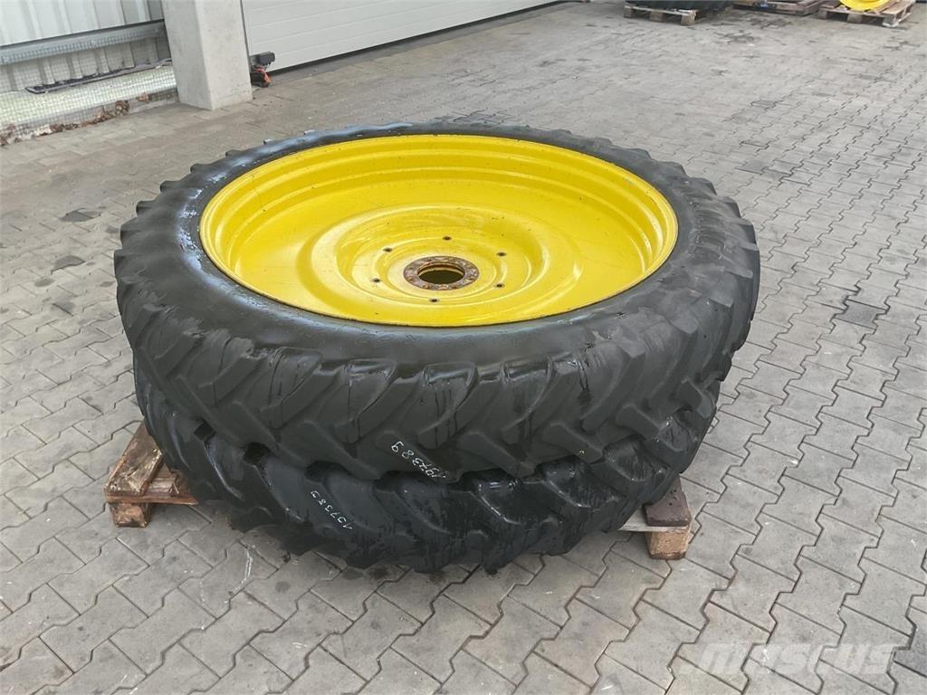 Alliance 12.4R52 Gume, točkovi i felne