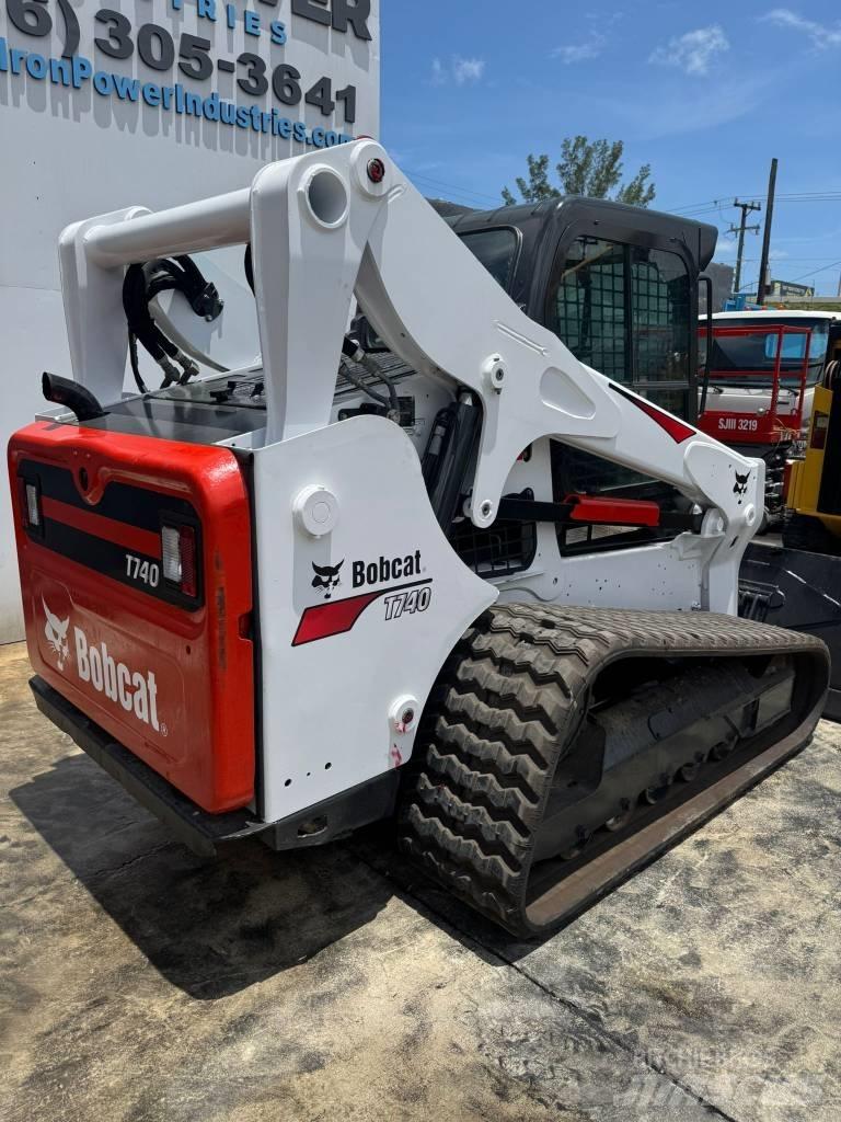 Bobcat T 740 Skid steer mini utovarivači