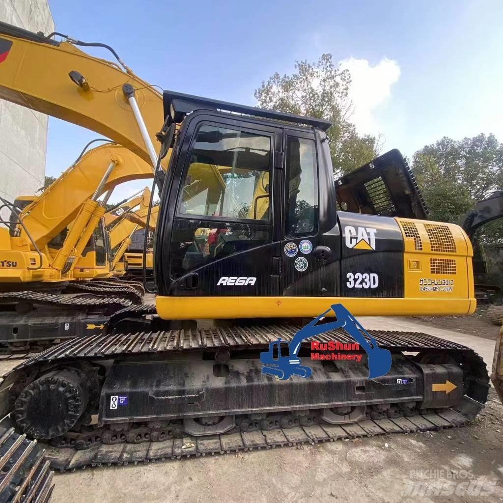 CAT 323D Bageri guseničari