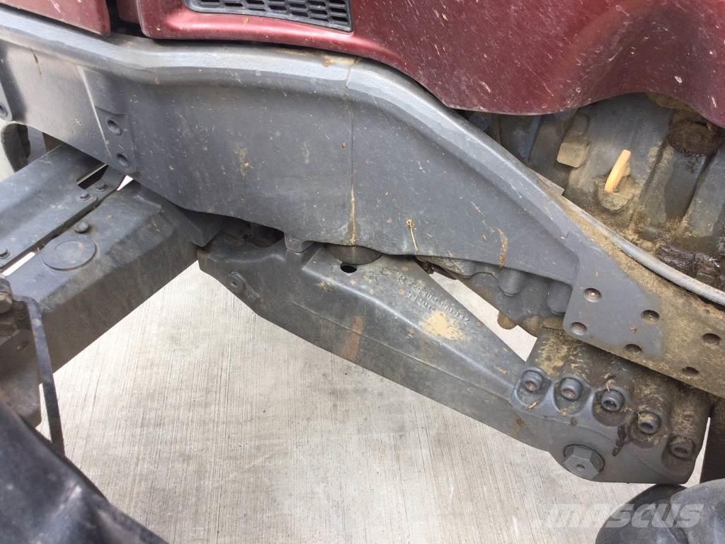 Valtra N123 Traktori