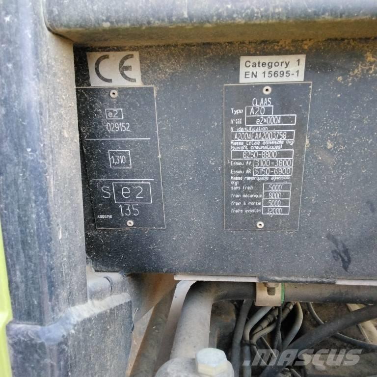 CLAAS Arion 610 C Traktori