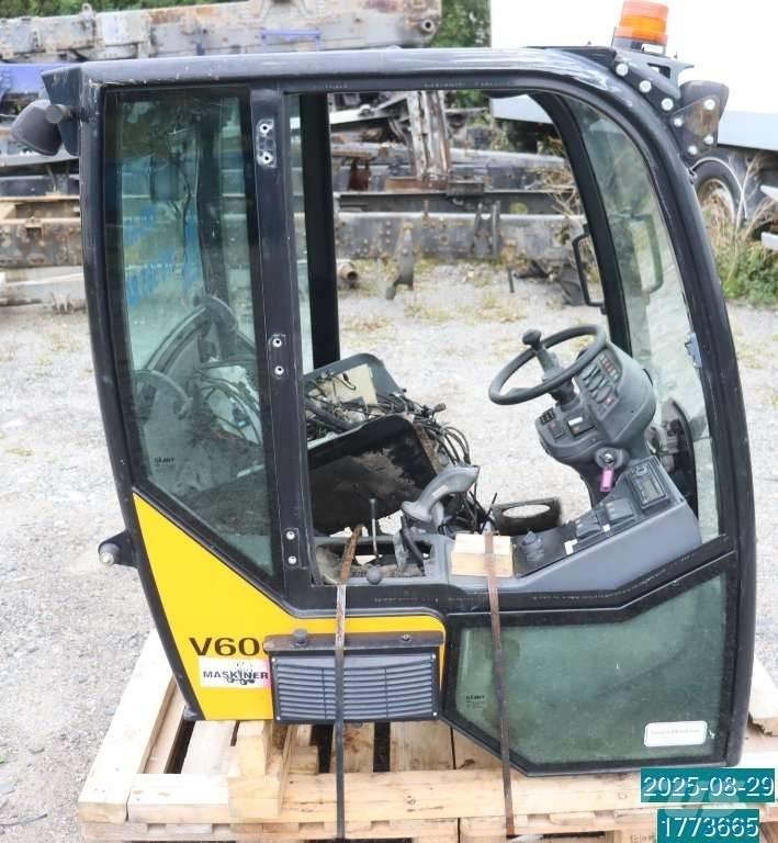 GiANT V 6004 T Mini utovarivači