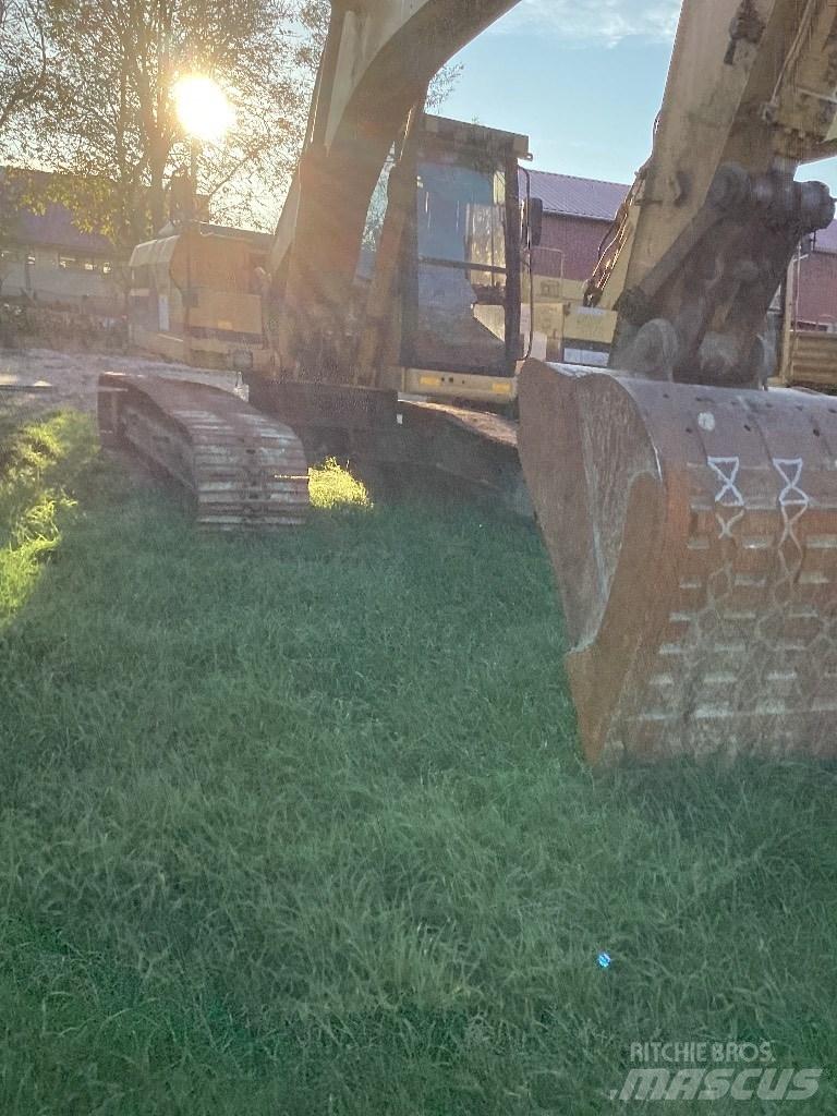 CAT 320 L Bageri guseničari
