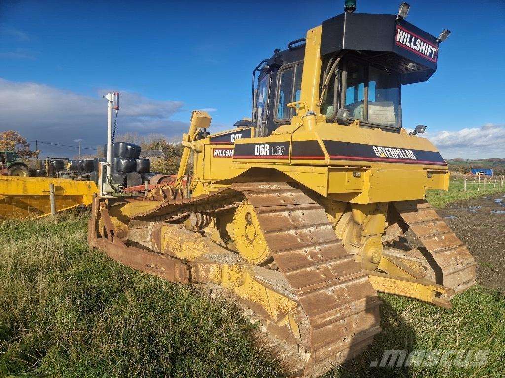 CAT D 6 R II Buldožeri guseničari