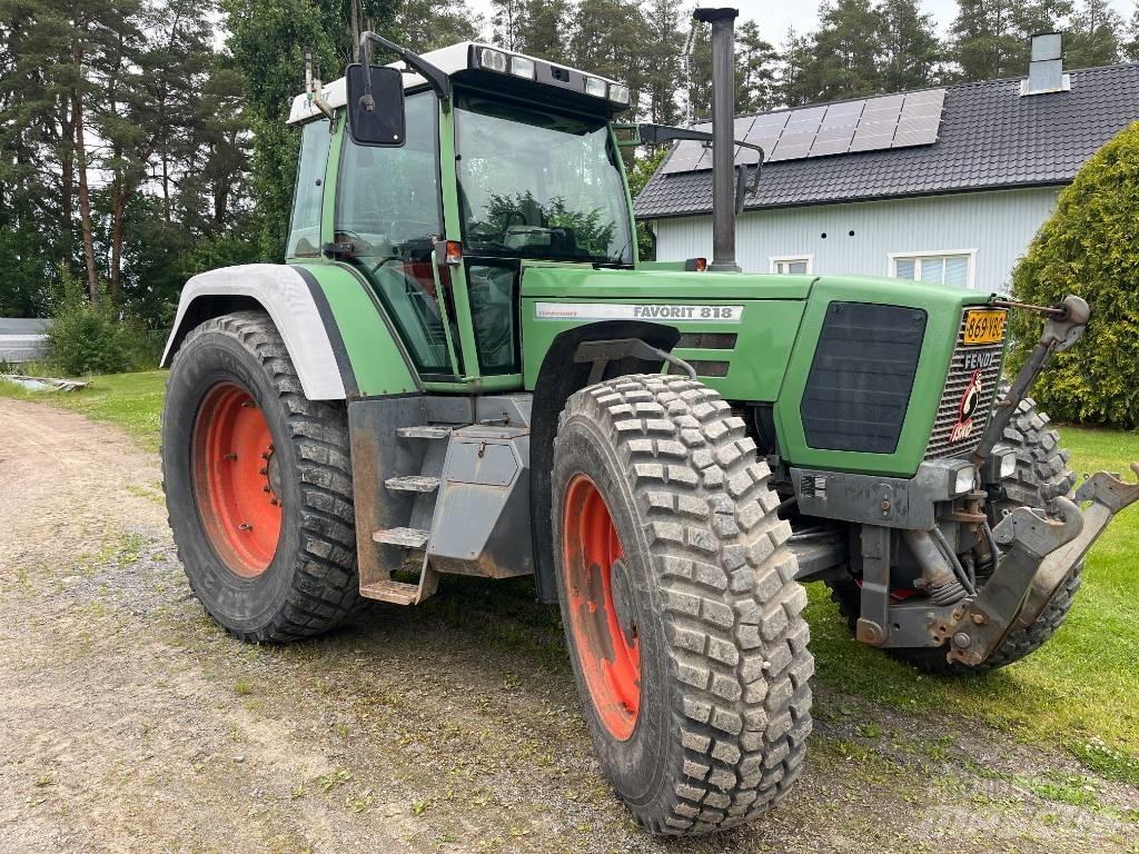 Fendt 818-4 Traktori