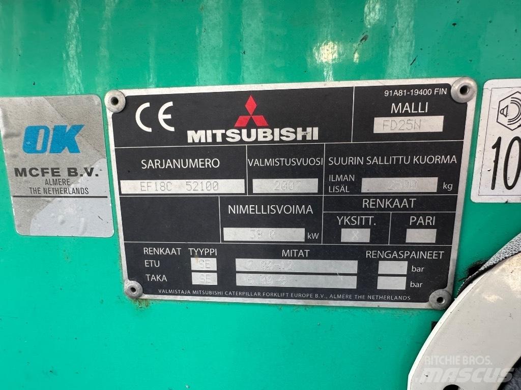 Mitsubishi FD25N Dizelski viljuškari