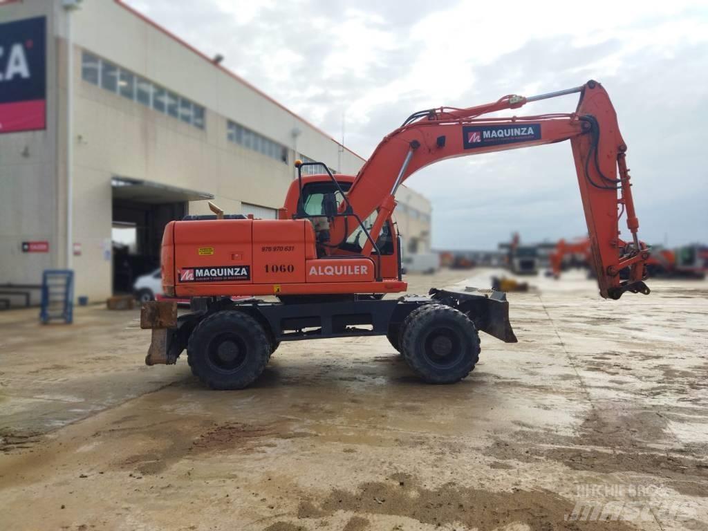 Doosan DX 140 W Bageri točkaši