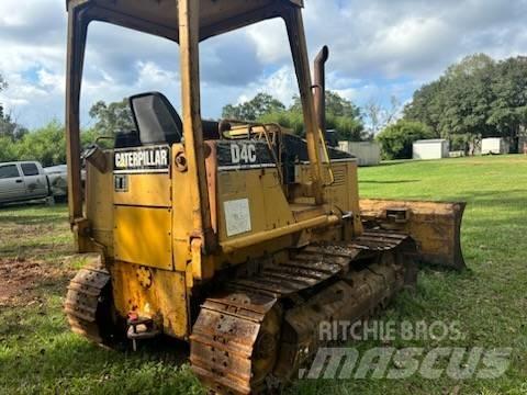 CAT D 4 C Buldožeri guseničari