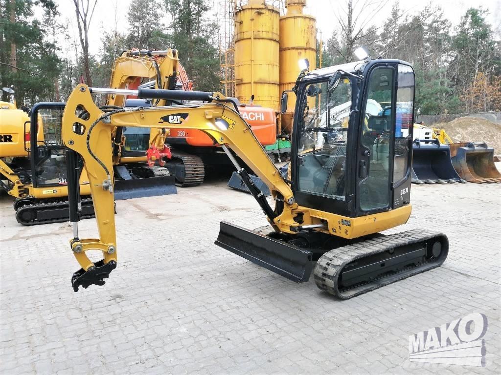 CAT 302.7 D CR Mini bageri < 7t
