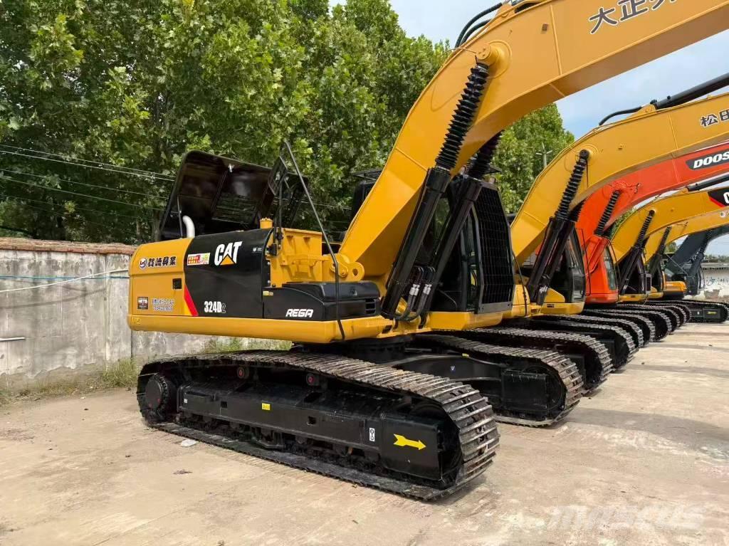 CAT 324 Bageri guseničari