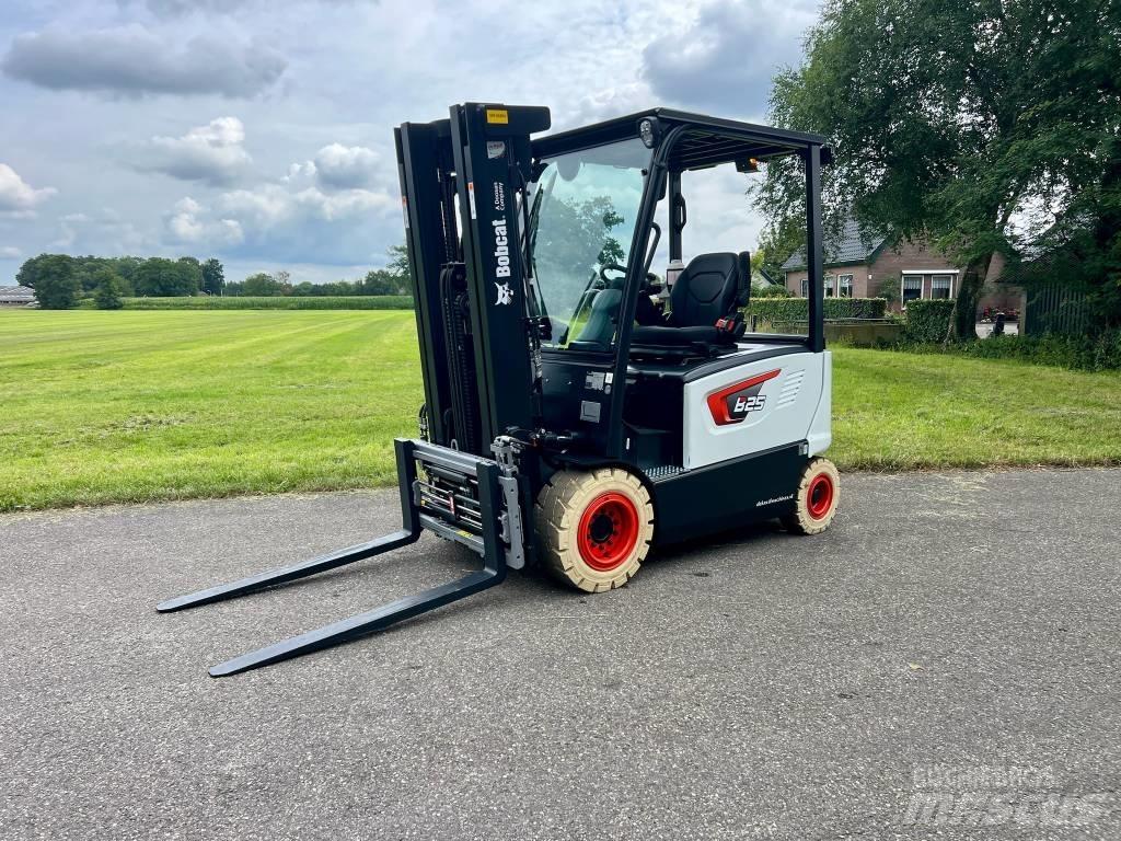Bobcat B 25 X-7 Plus Električni viljuškari