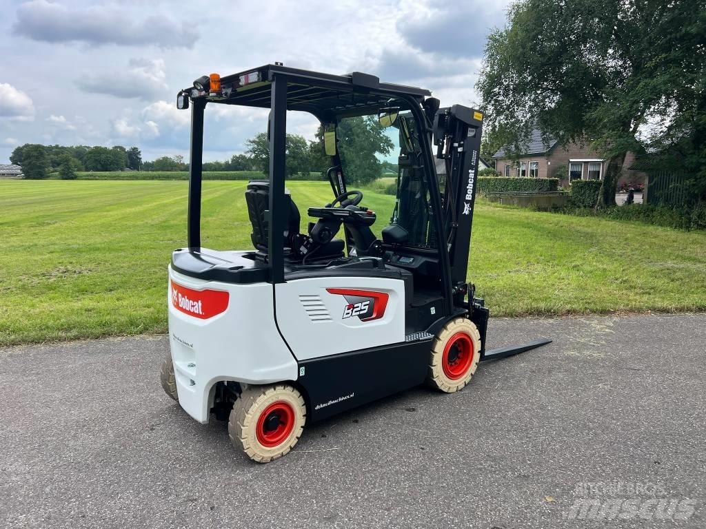 Bobcat B 25 X-7 Plus Električni viljuškari
